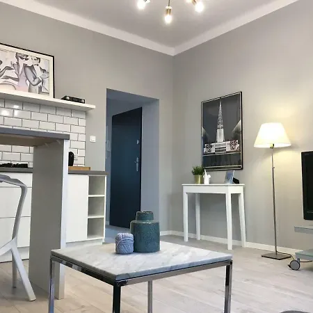 B21a Apartment *